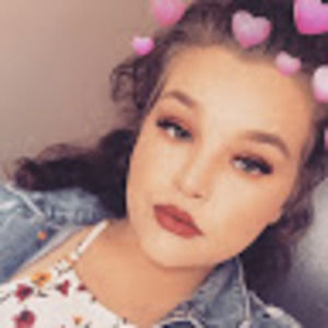 Meet your Posher, Alissa